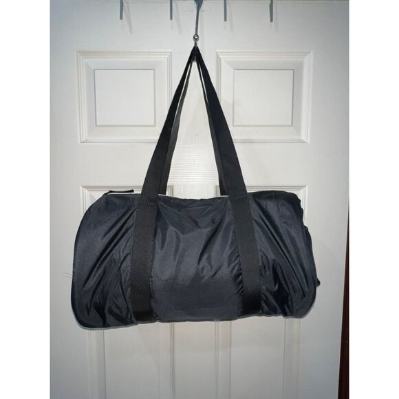 New Zyia Active Black Duffel Gym Bag With Adjustable Strap & Multiple Compartmen - Picture 9 of 11